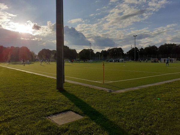 Bezirkssportanlage Görzer Straße Platz 3 - München-Ramersdorf-Perlach