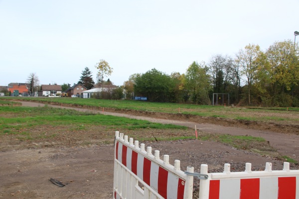 Sportplatz Hahnenfeld - Vettweiß-Jakobwüllesheim
