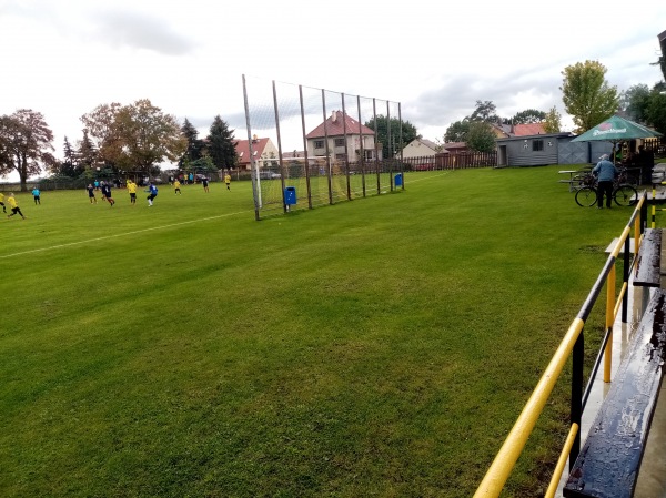 Fotbalové hřiště Chlumín - Chlumín