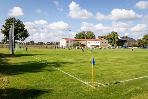 Sportplatz am Elbufer - Nünchritz