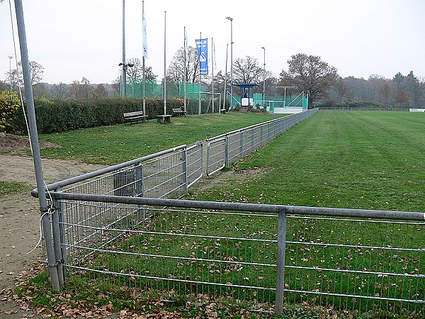 Sportanlage Schwanheimer Bahnstraße - Frankfurt/Main-Schwanheim