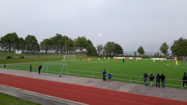 Sportplatz Oppelner Straße - Wiesbaden-Nordenstadt