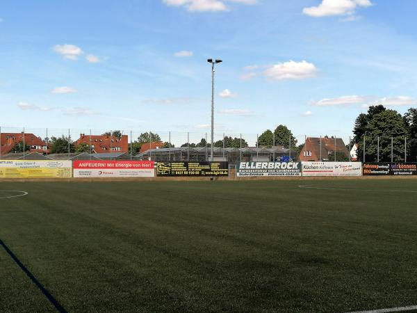 Jahnplatz - Stuhr-Brinkum