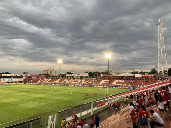 Estádio Onésio Brasileiro Alvarenga - Goiânia, GO