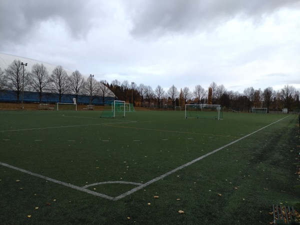 Muk­ku­lan te­ko­nur­mi­kent­tä - Lahti