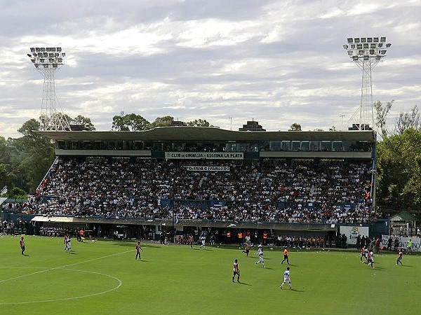 Estadio Juan Carmelo Zerillo - La Plata, BA