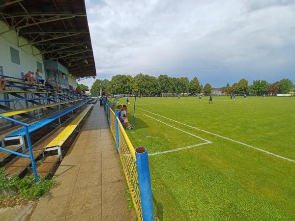 Stadion Trhovište - Trhovište