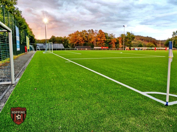 Sportplatz Am Kapellchen - Olpe-Oberveischede