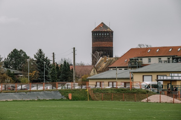 Walter-Lutze-Stadion Nebenplatz - Schkeuditz