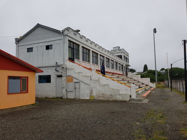 Estadio Ramon Cañas Montalva - Punta Arenas