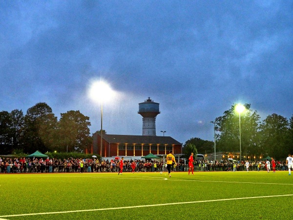 Bezirkssportanlage am Wasserturm Platz 2 - Essen/Ruhr-Frintrop