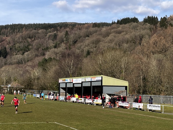 Glasbrook Field - Aberpennar (Mountain Ash), RCT