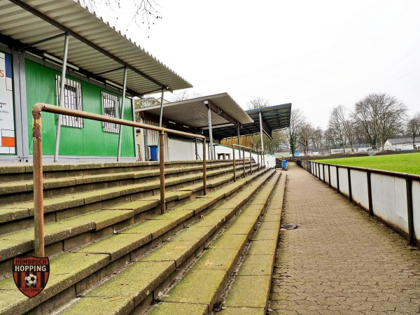 Autoteile Petras Arena Warbruckstraße - Duisburg-Marxloh