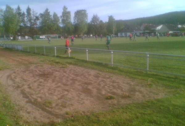 Sportanlage Am Freibad - Salzhemmendorf-Lauenstein