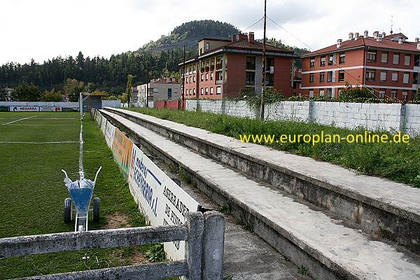 Estadio Arlonagusia - Lemona, Euskadi