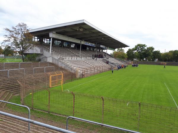 Seppl-Herberger-Stadion am Alsenweg - Mannheim-Waldhof