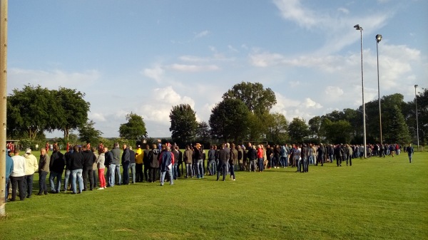 Sportanlage Sommerlandstraße Platz 2 - Bedburg-Hau-Erfgen