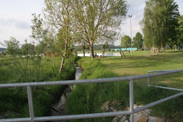Sportplatz Zur Mühle - Warburg/Westfalen-Ossendorf