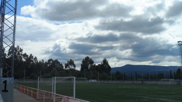 Campo de Fútbol Novo Doce - Padrón, GA Campo de Fútbol Novo Doce - Padrón, GA