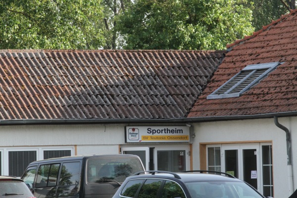 Sportplatz Zur Mühle - Warburg/Westfalen-Ossendorf