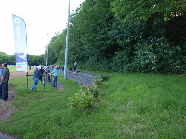 Straußenfarm Stadion - Wermelskirchen-Dabringhausen