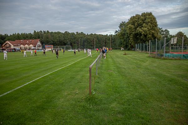 Sportanlage Kleinschwarzenlohe - Wendelstein/Mittelfranken-Kleinschwarzenlohe