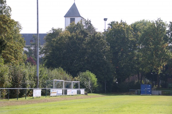 Sportplatz an der Burg - Düren-Birgel