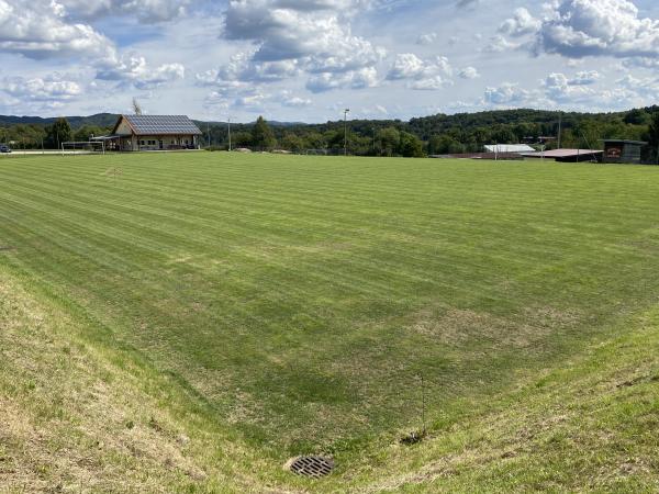Sportanlage Am Tanzeracker - Egloffstein