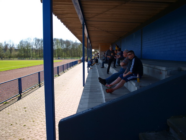 Bezirkssportanlage Im Emscherbruch - Gelsenkirchen-Resse