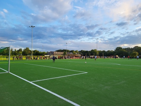 Sportzentrum Adendorf B-Platz - Adendorf