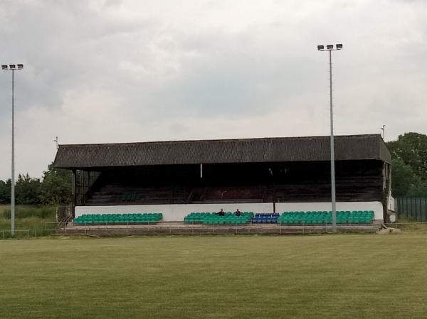 Pen-y-Pound Stadium - Y Fenni (Abergavenny), MON