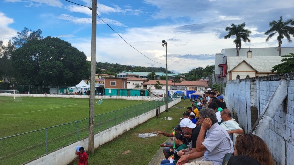 Norman Broaster Stadium - San Ignacio