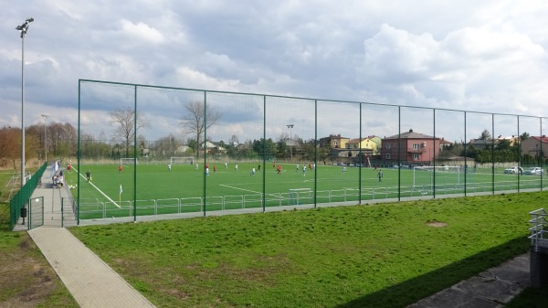 Stadion Sportowy Miejskiego Ośrodka Sportu i Rekreacji w Myszkowie obok - Myszków