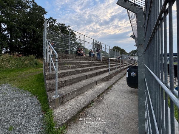 Ostfriesland-Stadion - Emden-Früchteburg