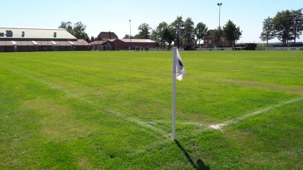 Sportanlage beim Schulzentrum - Steinkirchen/Altes Land