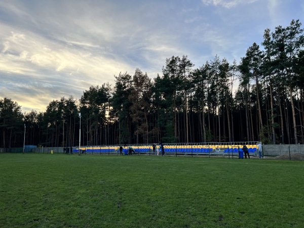Boisko w Jasień - Jasień