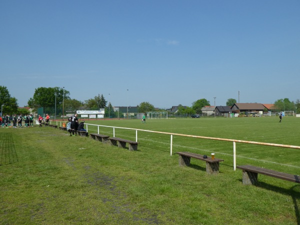 Sportanlage Hauptstraße - Dissen-Striesow