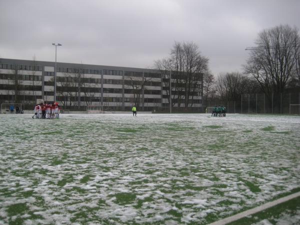 Sportpark Hans Thanbichler - Hamburg-Groß Borstel