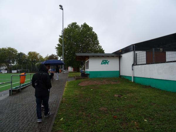 Sportplatz Im Industriegebiet - Saarbrücken-Ensheim