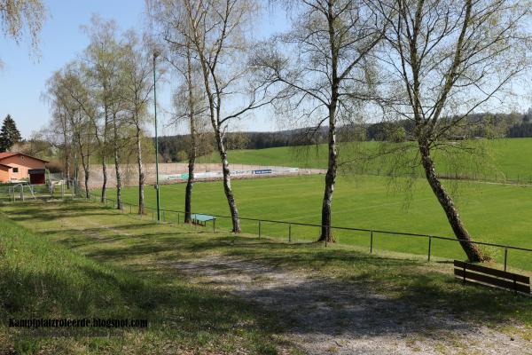 Sportplatz Im Teich - Großerlach