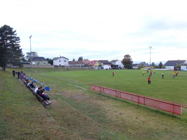 Sportplatz Hornstein - Hornstein