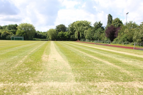 Sportzentrum Am Luisenhof B-Platz - Nordenham-Einswarden