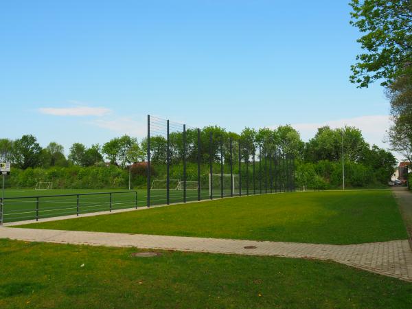 Sportplatz an der Gemeinschaftshalle 2 - Lippetal-Oestinghausen