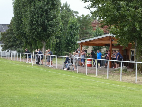 Sportplatz Feldstraße - Muldestausee-Pouch