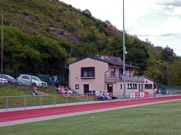 Jakob-Vogt-Sportanlage - Rhens