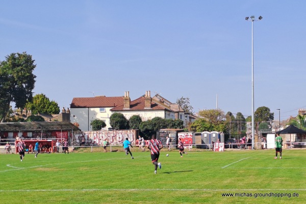The Old Spotted Dog Ground - London-Forrest Gate, Greater London
