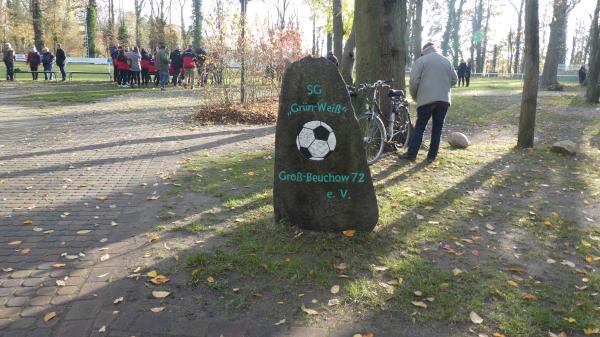 Sportplatz am Schloß - Lübbenau/Spreewald-Groß Beuchow