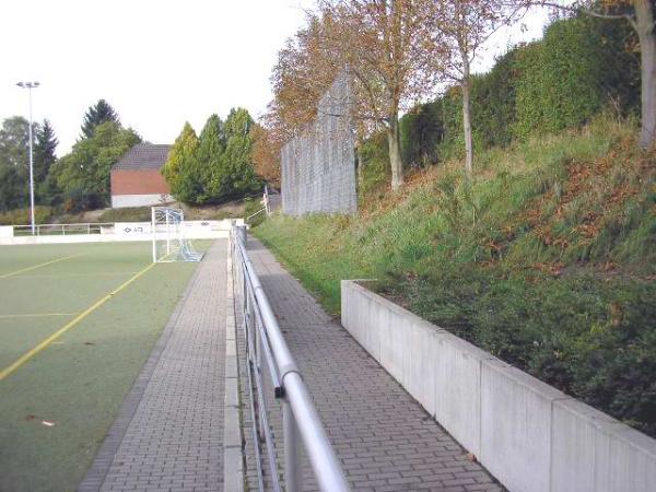 MEGA Stadion Sandstraße - Monheim/Rhein-Baumberg