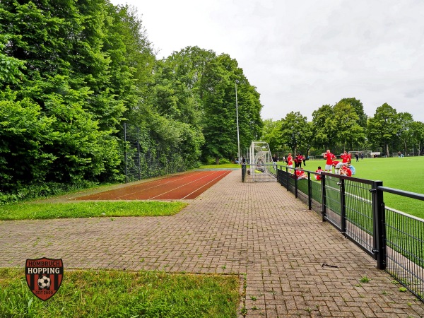 Bezirkssportanlage Hubertusburg Platz 2 - Essen/Ruhr-Huttrop