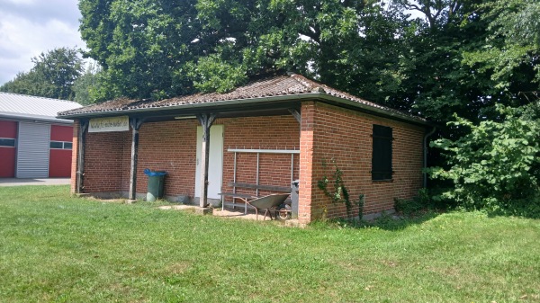 Sportanlage Küsterstraße B-Platz - Nübel